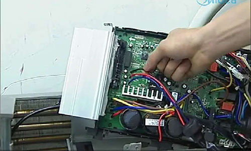 双峰美的空调电话是多少